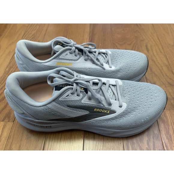 Brooks Adrenaline GTS 24 Men's Size 13 Wide (2E) Running Shoes Gray EUC